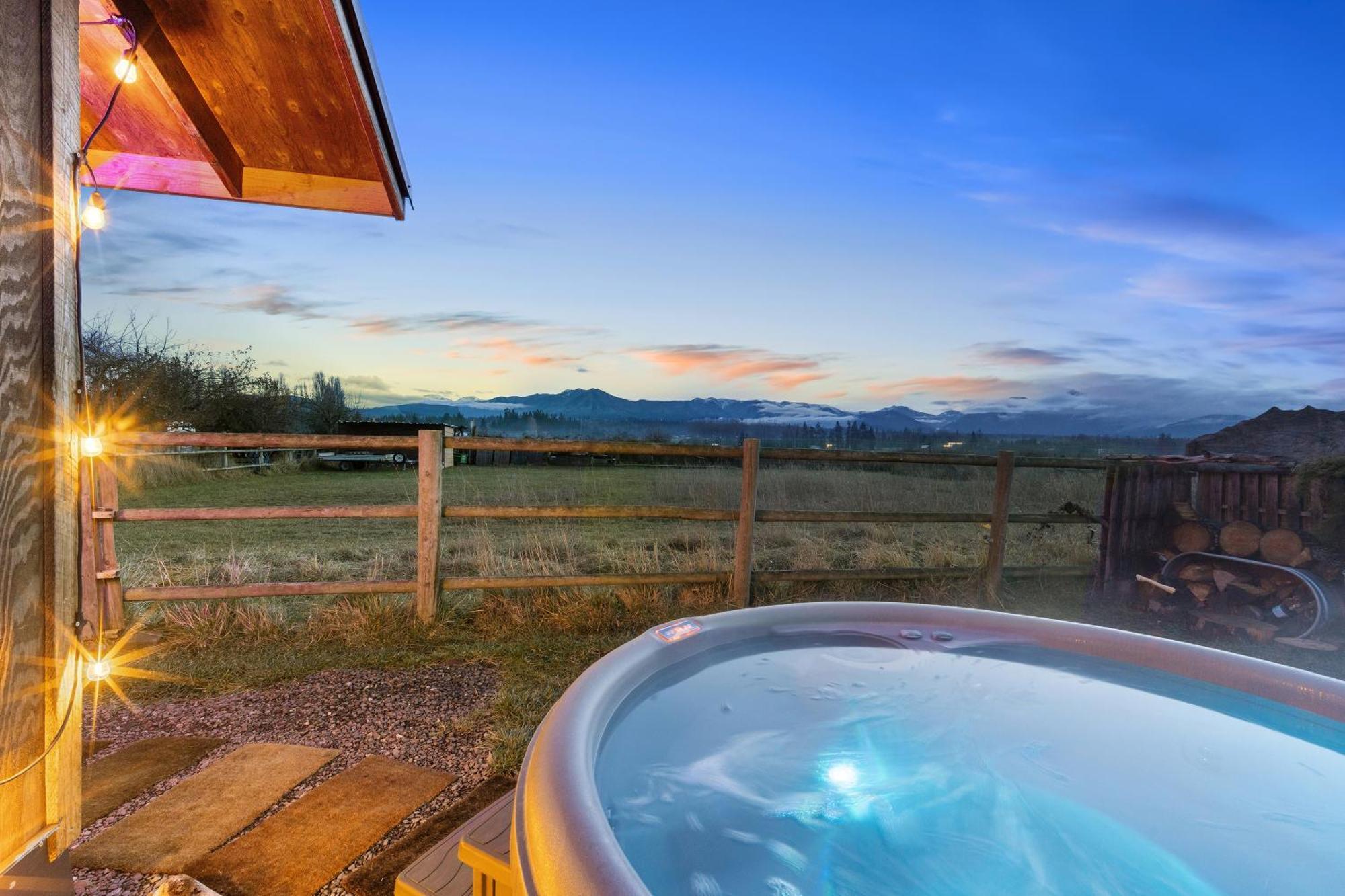 Blue Moon Tiny House, Sauna,Ht ポート・エンジェルス エクステリア 写真